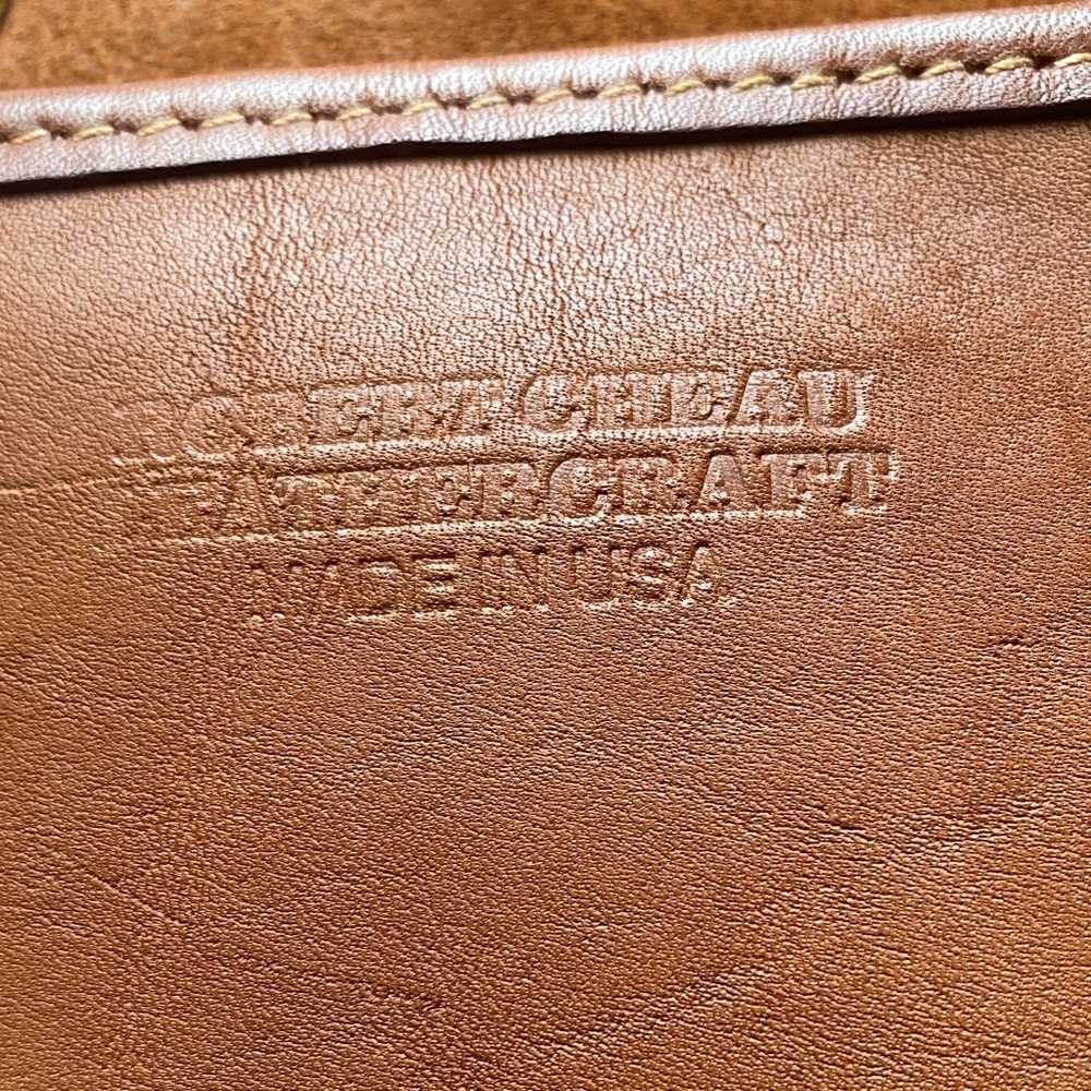 Elegant Robert Cheau Tan Leather Crossbody Bag - Picture 8 of 10